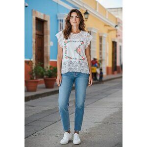 Umgee Women's Loose Fitting Short Floral White Top